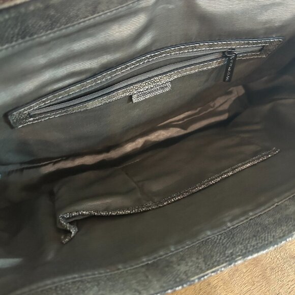 BCBG Black White Stingray Print Leather Handbag Shoulder Bag Designer Tote - Picture 4 of 11